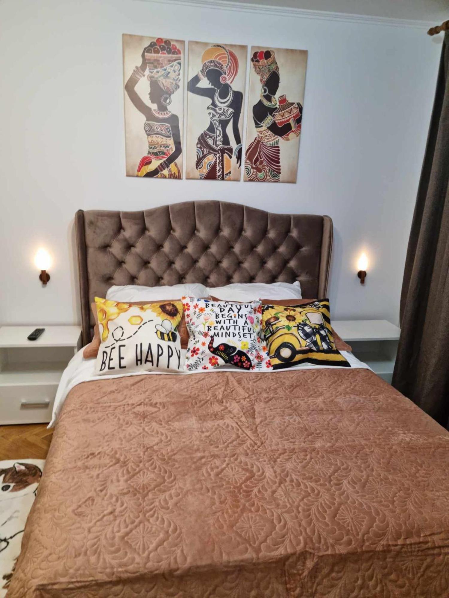 Lovely 2 Bedrooms Flat Cornelia- Central Corabia Екстериор снимка