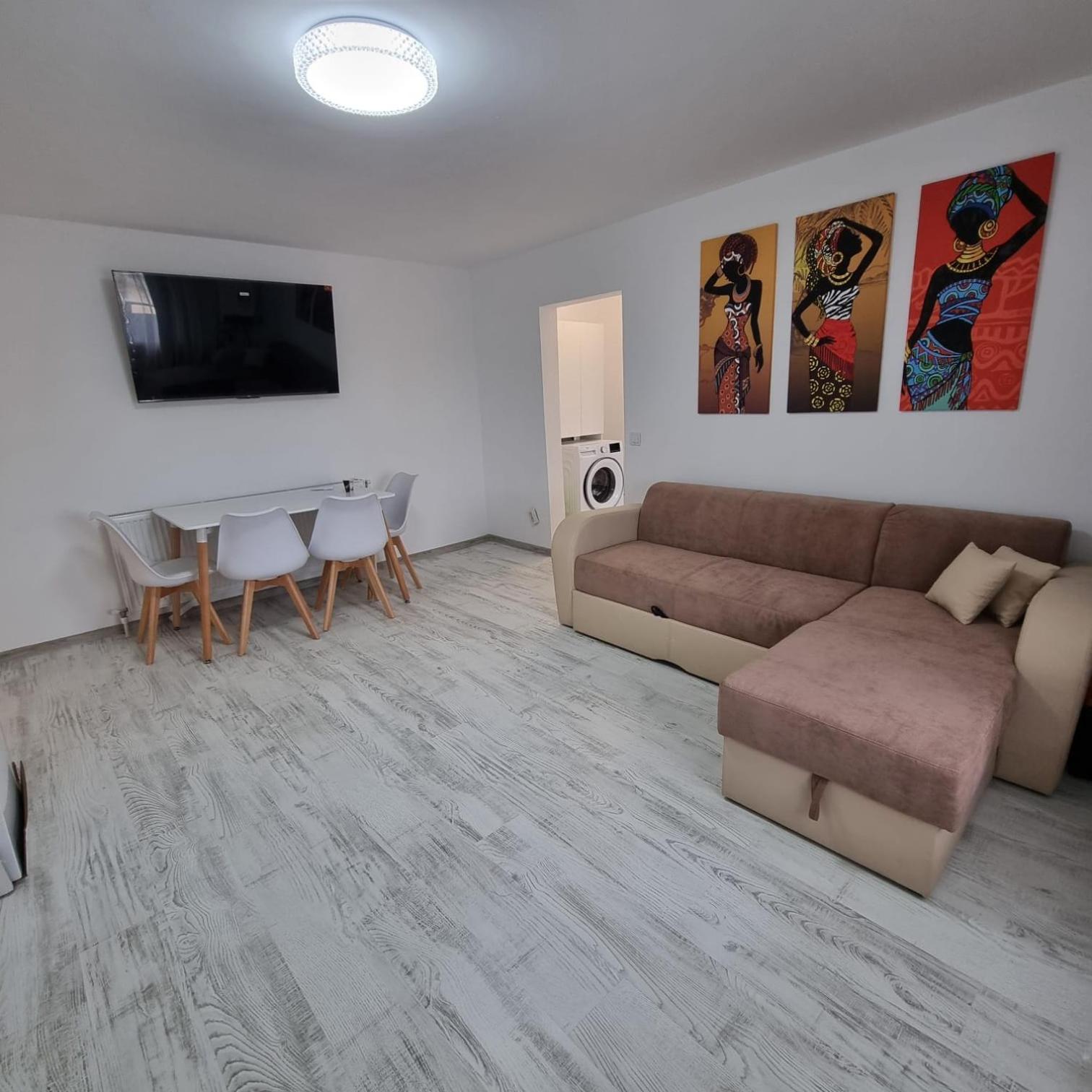 Lovely 2 Bedrooms Flat Cornelia- Central Corabia Екстериор снимка